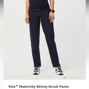 FIGS Maternity (yola) size M tall pants, navy color